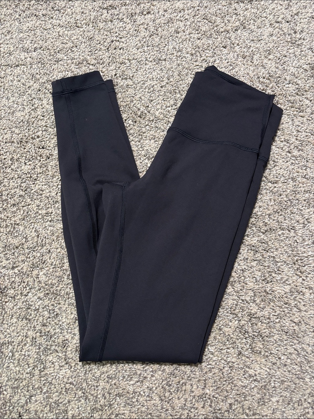 Lululemon Wunder Train High-Rise Tight 28" size 6